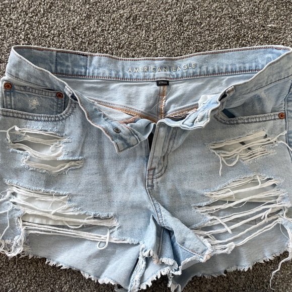 Garage & Amercian Eagle Jean shorts - Picture 4 of 4